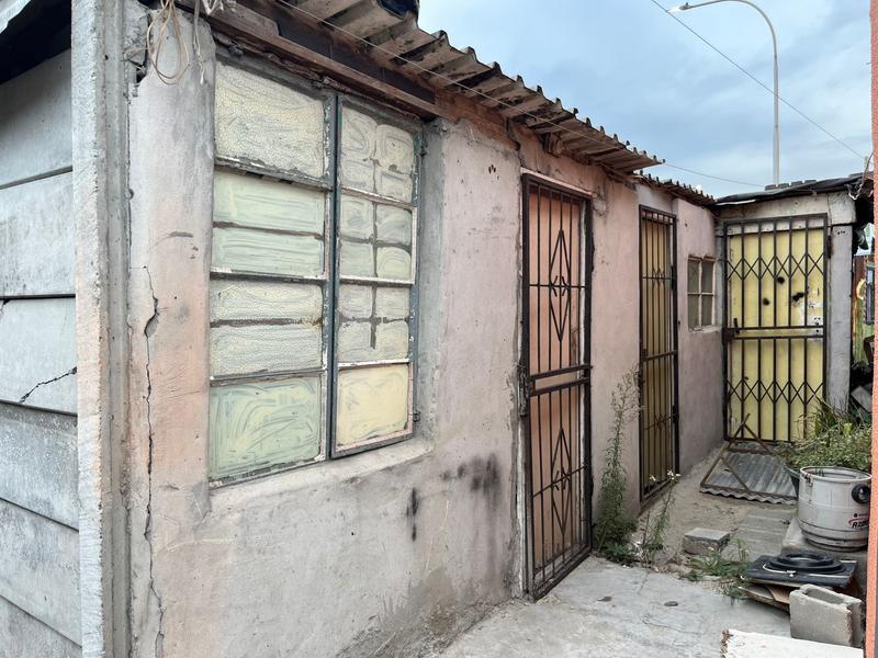 2 Bedroom Property for Sale in Nonqubela Western Cape